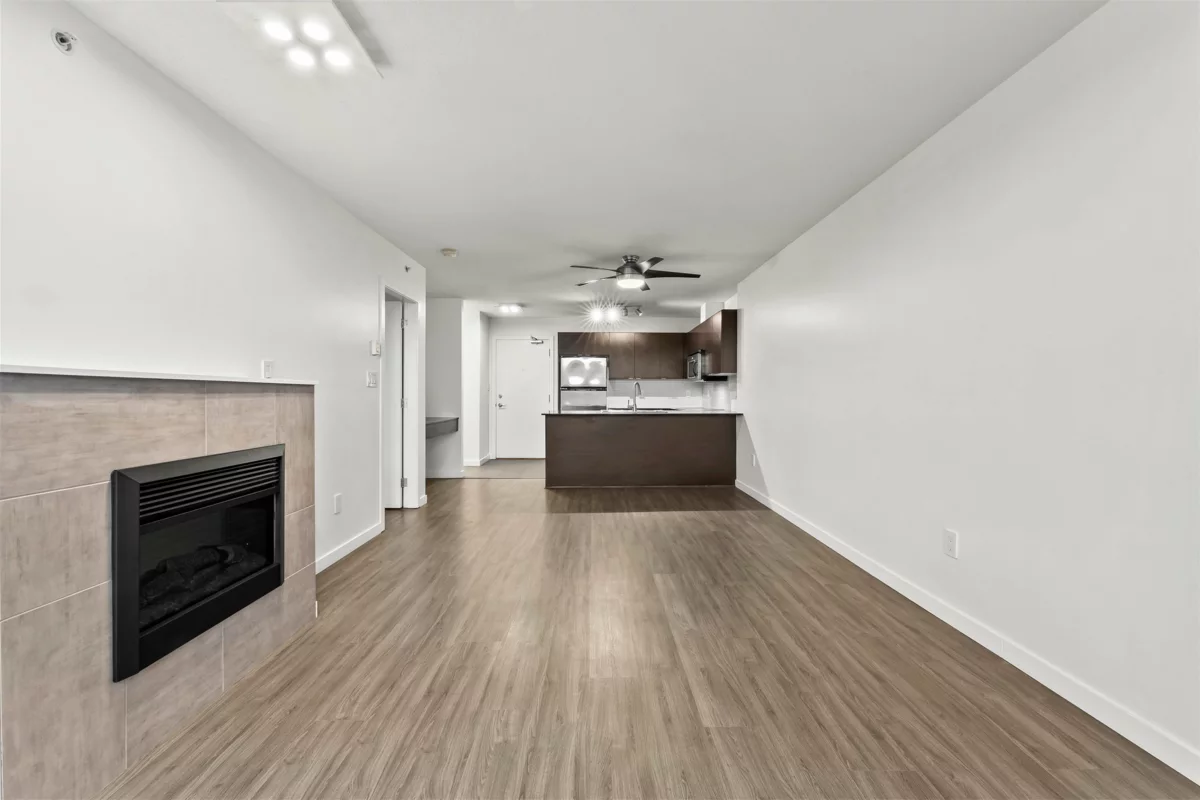 Bedroom 4 Photo of 903 4182 Dawson Street, Burnaby, BC