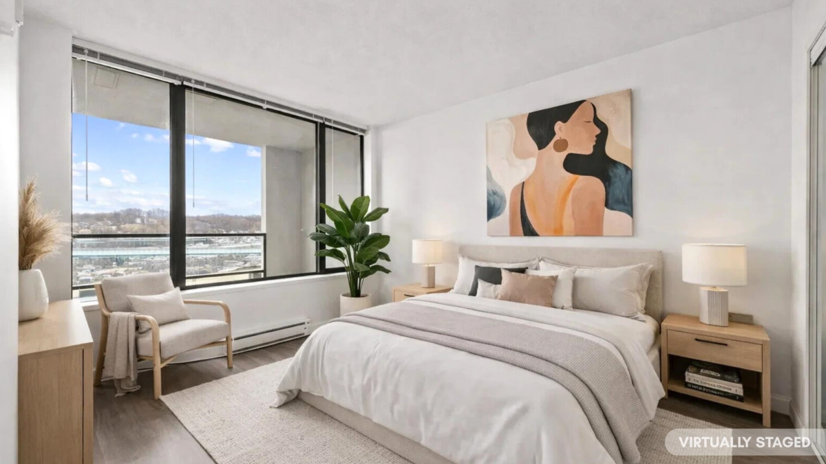 Dining Area Photo of 903 4182 Dawson Street, Burnaby, BC