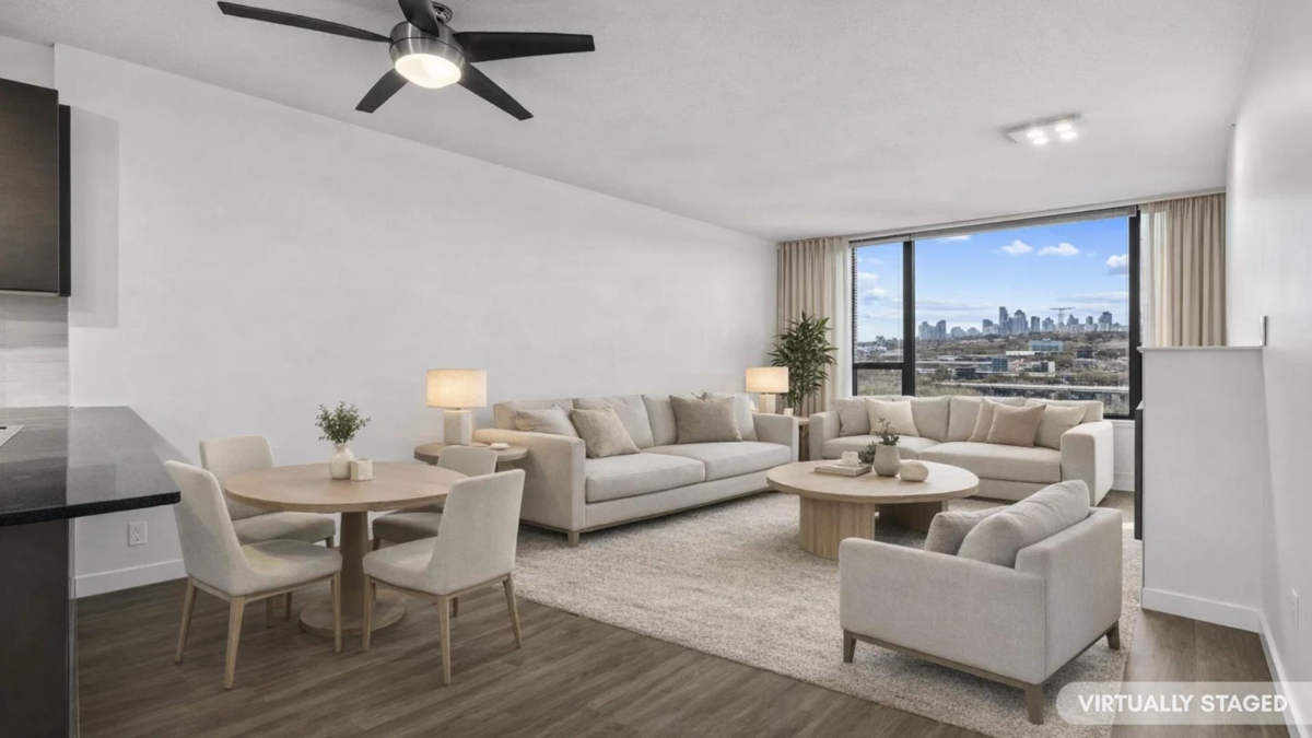 Family Room Photo of 903 4182 Dawson Street, Burnaby, BC