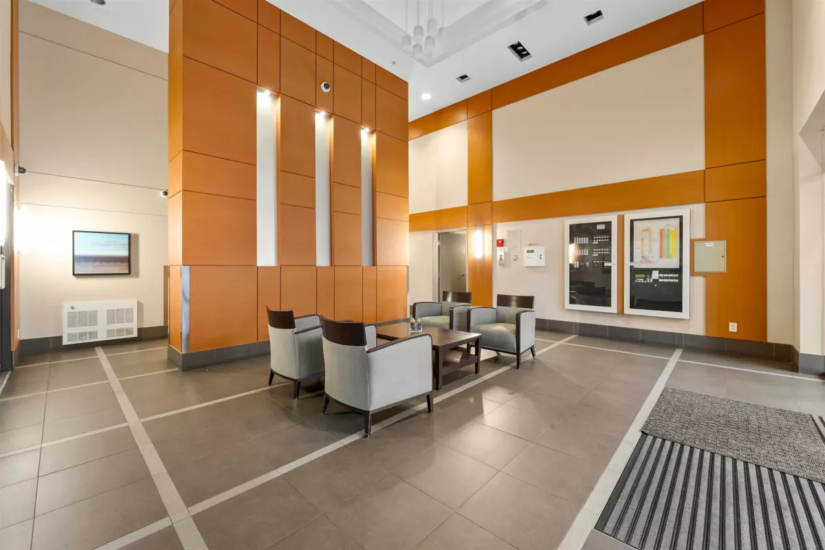 Front Yard Photo of 903 4182 Dawson Street, Burnaby, BC