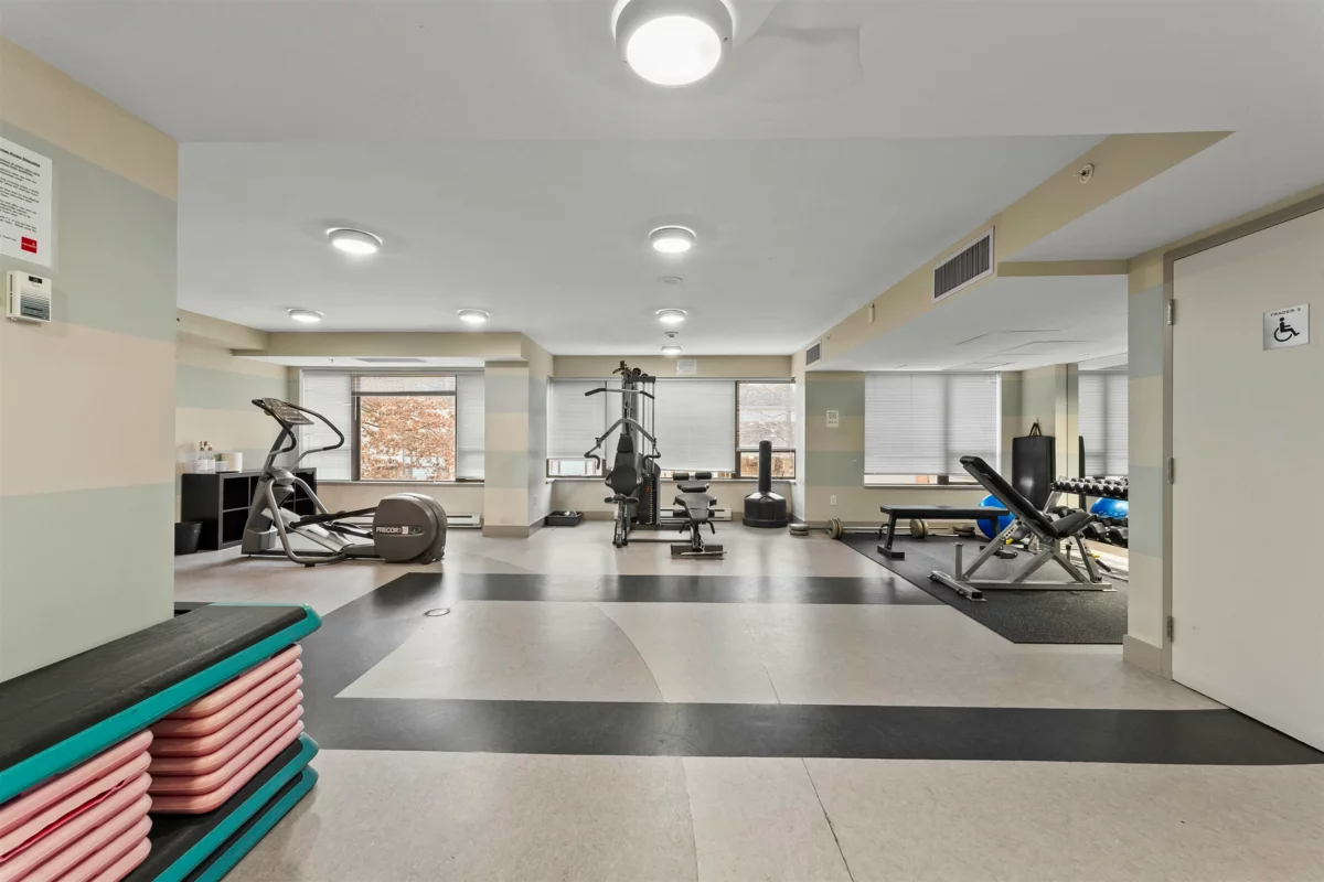 Hallway Photo of 903 4182 Dawson Street, Burnaby, BC