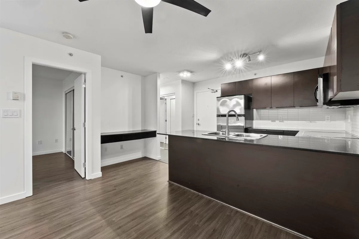 Pantry Photo of 903 4182 Dawson Street, Burnaby, BC