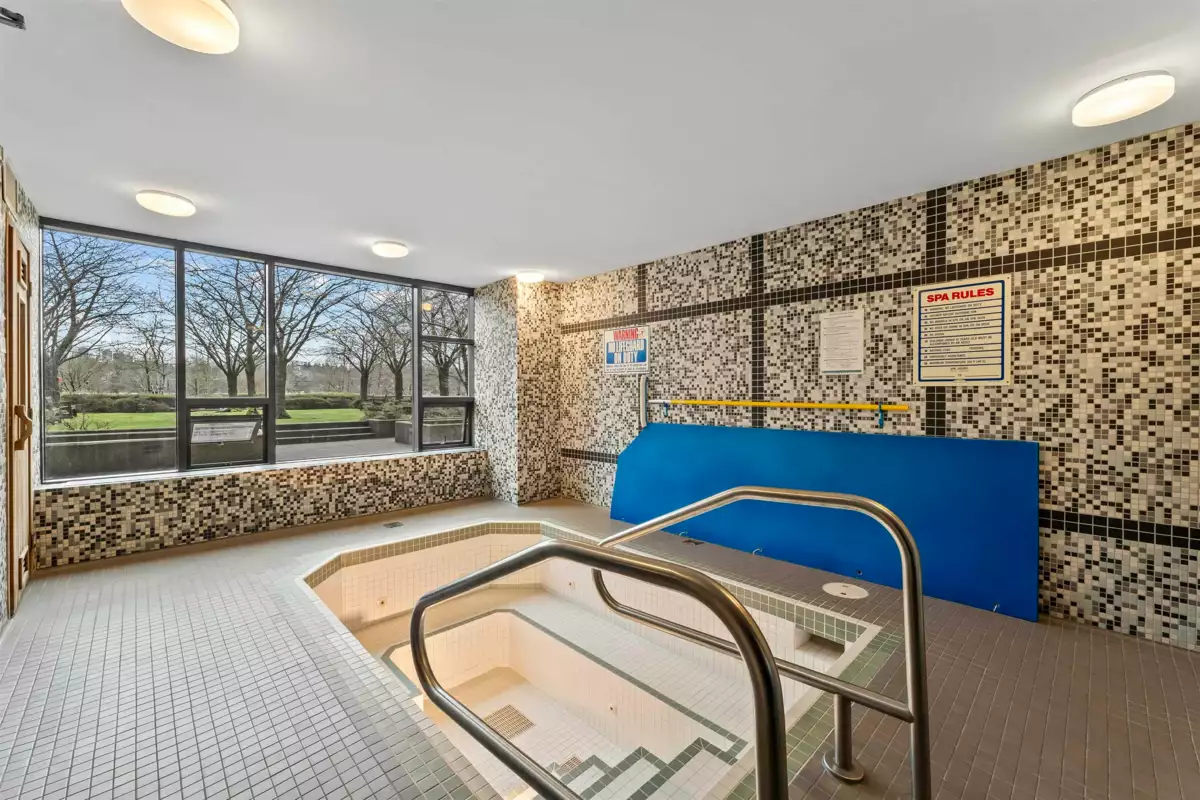 Staircase Photo of 903 4182 Dawson Street, Burnaby, BC