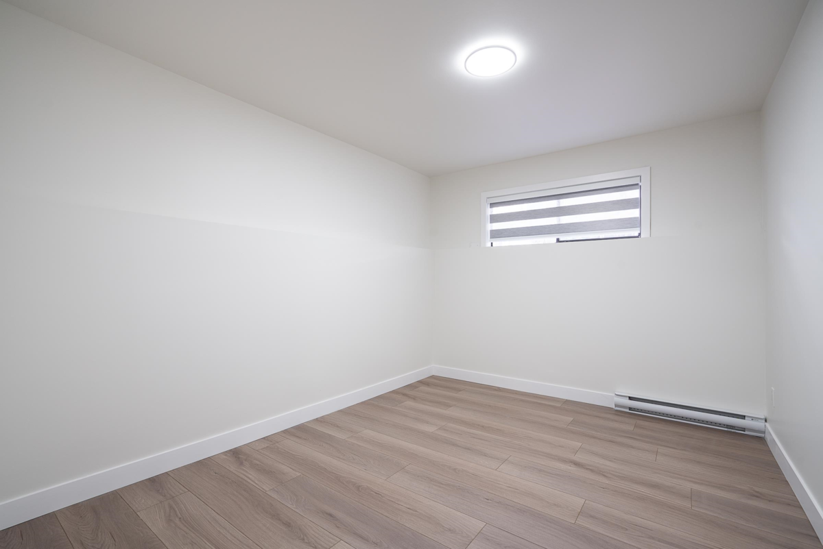 Garden / Landscaping Photo of 3640 Old Clayburn Road, Abbotsford, BC