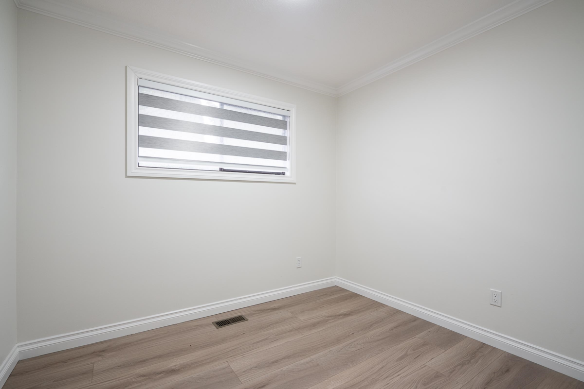 Guest Bathroom Photo of 3640 Old Clayburn Road, Abbotsford, BC