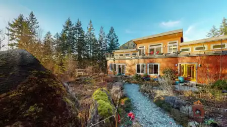 12899 Sunshine Coast Highway, Madeira Park, BC, Pender Harbour Egmont — 3 bed single family residence for sale