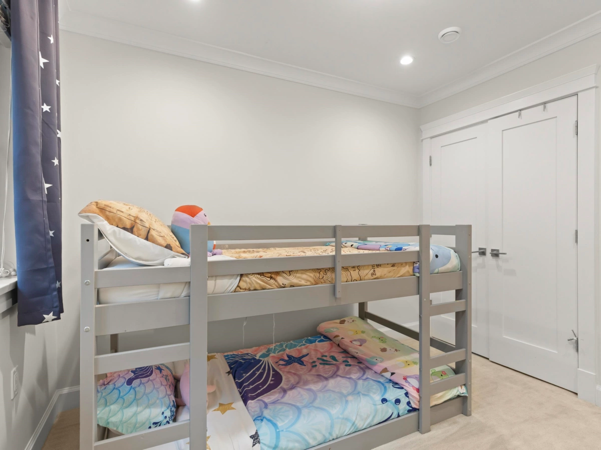 Garage Interior Photo of 554 E 10th Avenue, Vancouver, BC