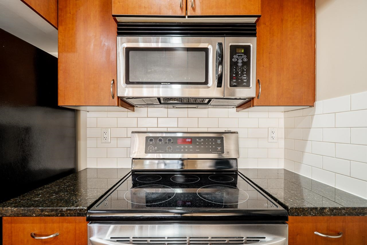 Basement Recreation Room Photo of 219 5516 198 Street, Langley, BC