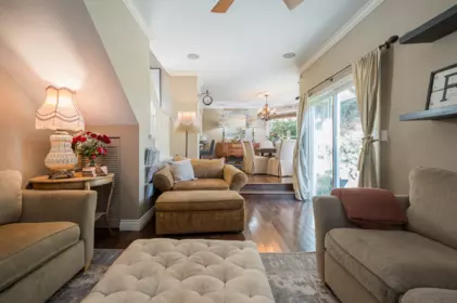 Basement Recreation Room Photo of 5532 181a Street, Surrey, BC