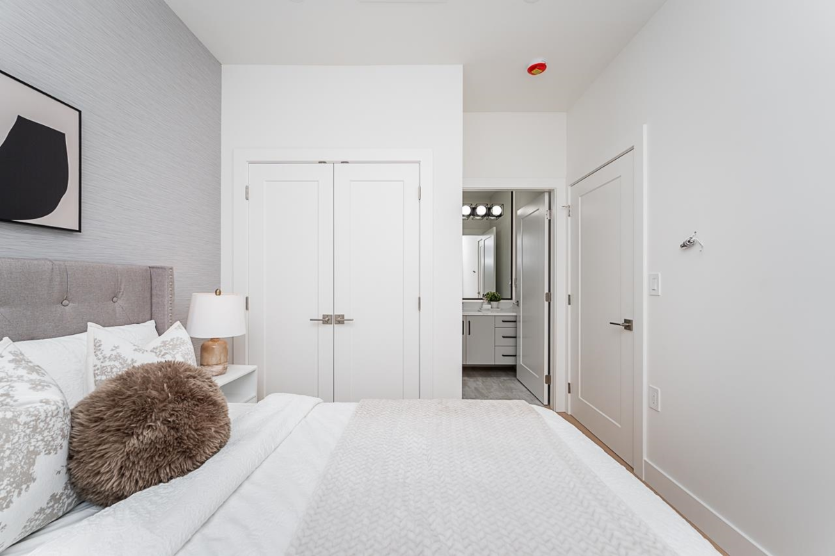 Basement Recreation Room Photo of 2 2837 Oliver Crescent, Vancouver, BC