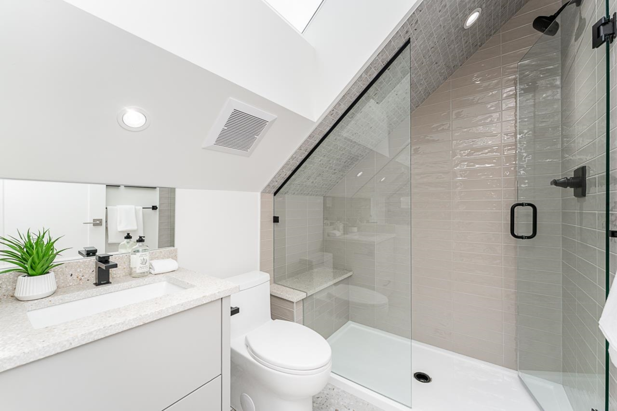 Outdoor Patio Photo of 2 2837 Oliver Crescent, Vancouver, BC