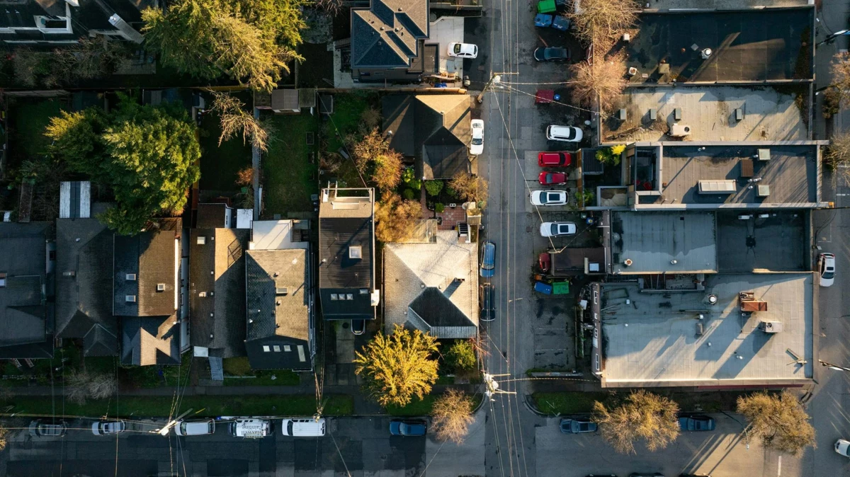 Hot Tub / Spa Photo of 228 E 26th Avenue, Vancouver, BC