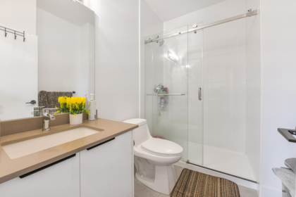 Guest Bathroom Photo of 19 18855 72 Avenue, Surrey, BC