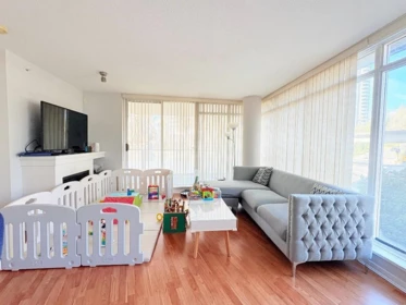 502 2133 Douglas Road, Burnaby, BC