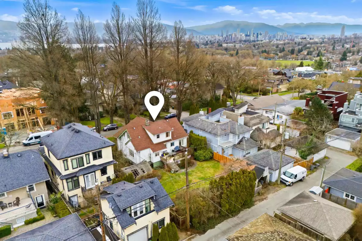 Guest Bathroom Photo of 3350 W 21st Avenue, Vancouver, BC