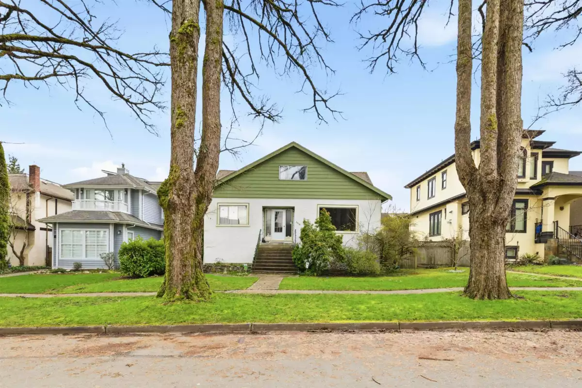 Kitchen Photo of 3350 W 21st Avenue, Vancouver, BC