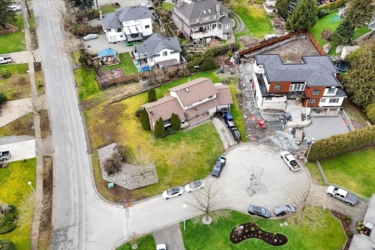 Kitchen Photo of 5737 190 Street, Surrey, BC