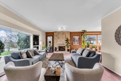 Kitchen Photo of 5737 190 Street, Surrey, BC