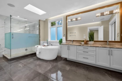 Mudroom Photo of 8168 Hunter Street, Burnaby, BC
