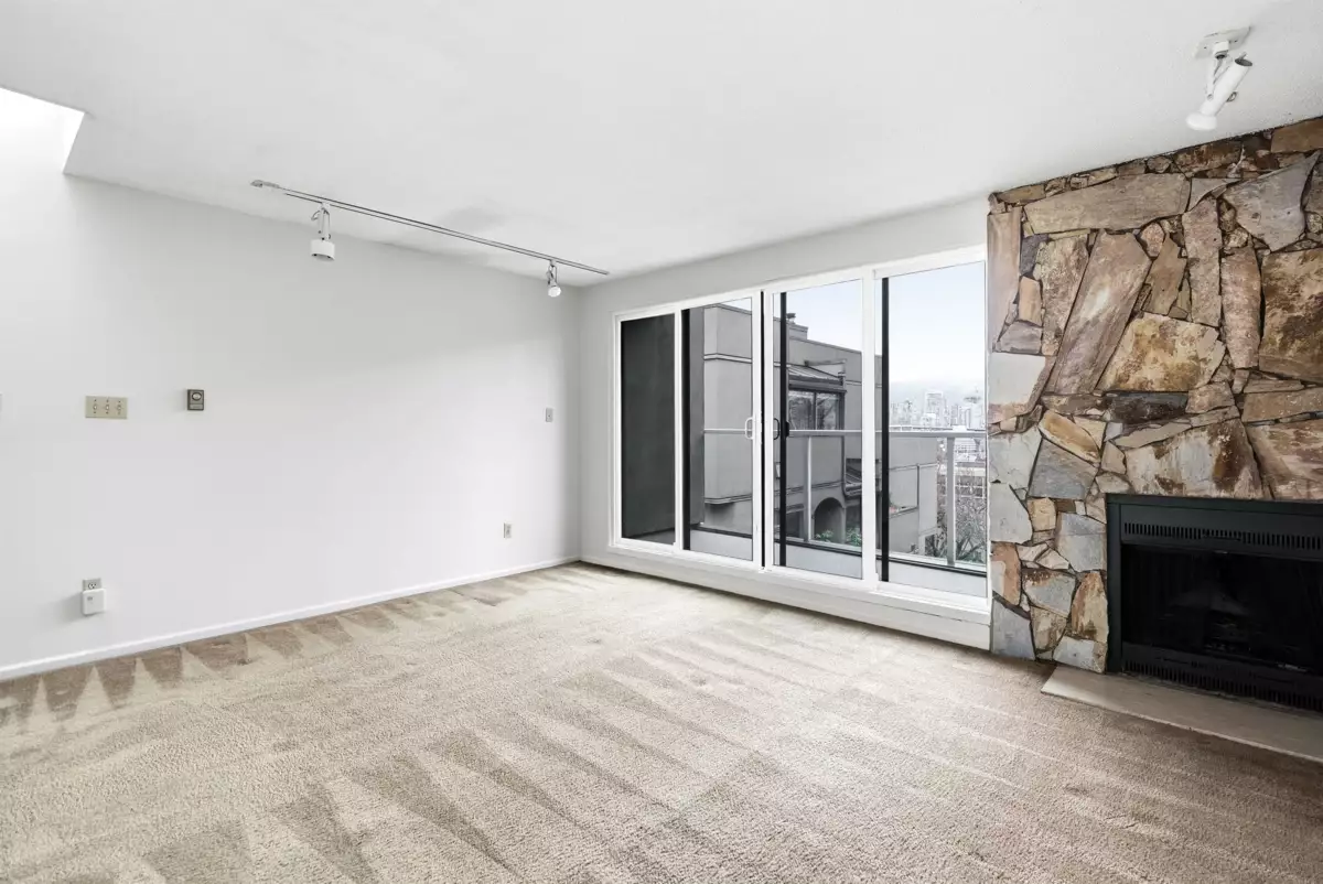 Family Room Photo of B3 1070 W 7th Avenue, Vancouver, BC