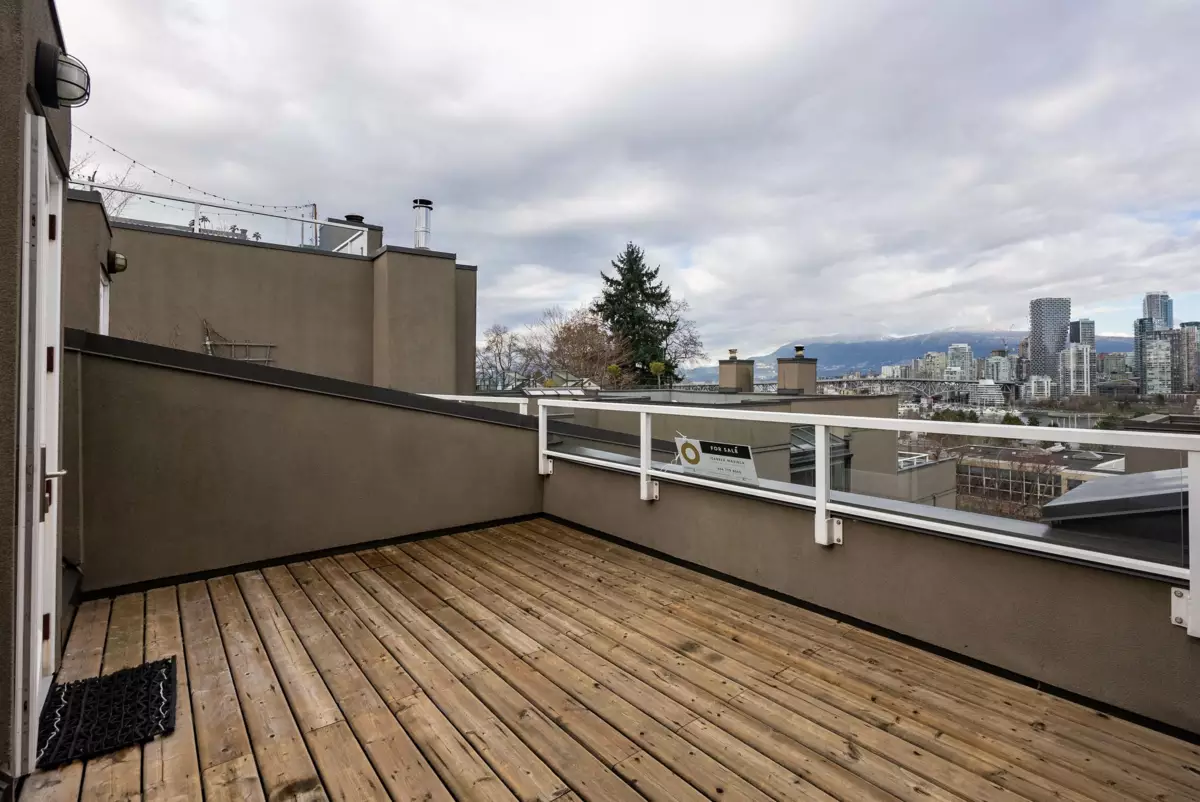 Loft / Bonus Room Photo of B3 1070 W 7th Avenue, Vancouver, BC