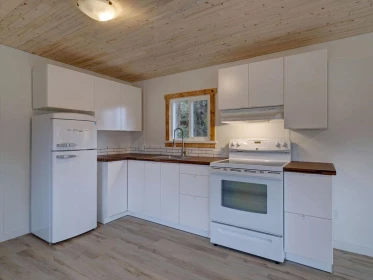 28 1413 Sunshine Coast Highway, Gibsons, BC, Gibsons — Manufactured Home for sale
