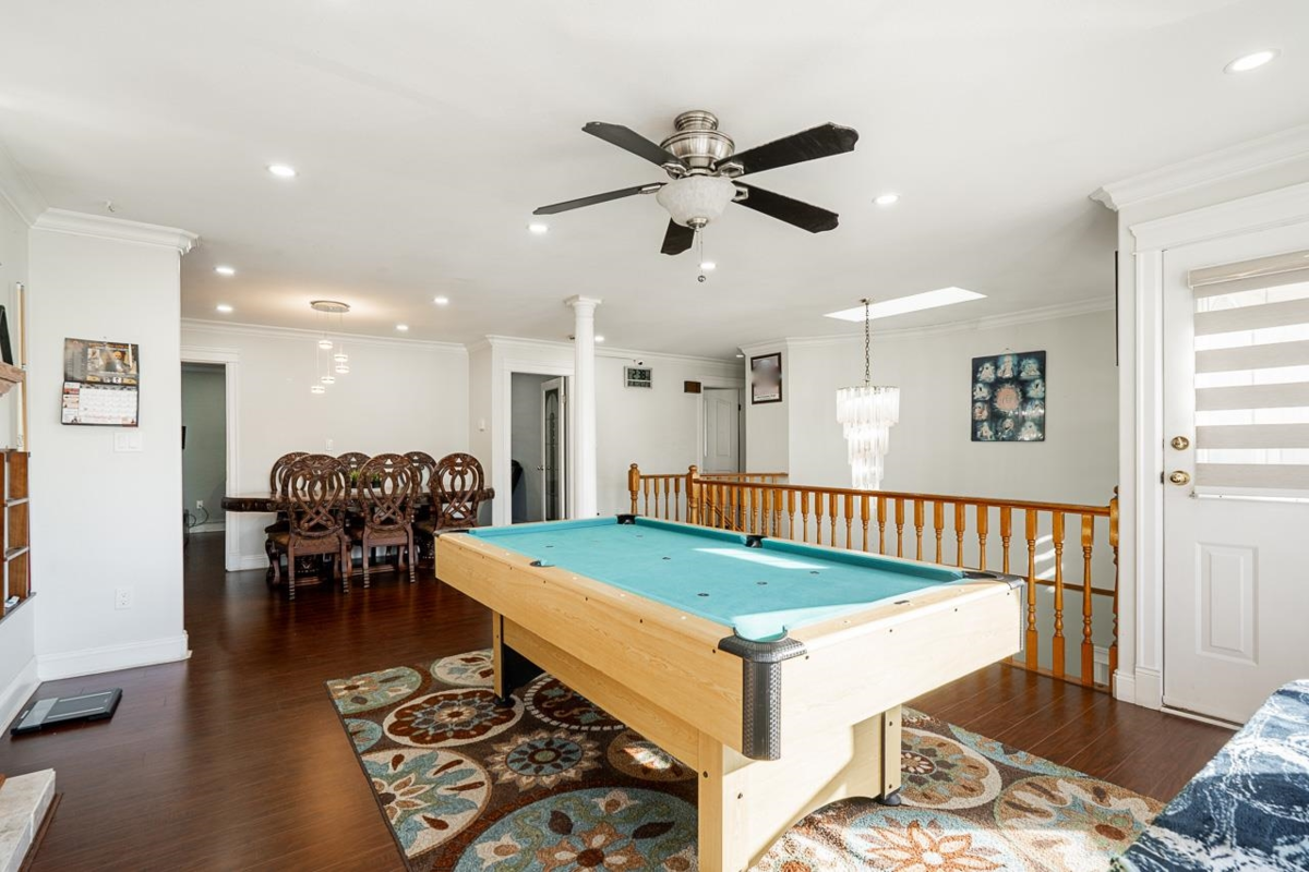 Kitchen Photo of 9136 137 Street, Surrey, BC