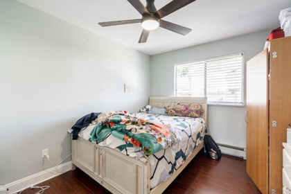 Basement Recreation Room Photo of 9136 137 Street, Surrey, BC