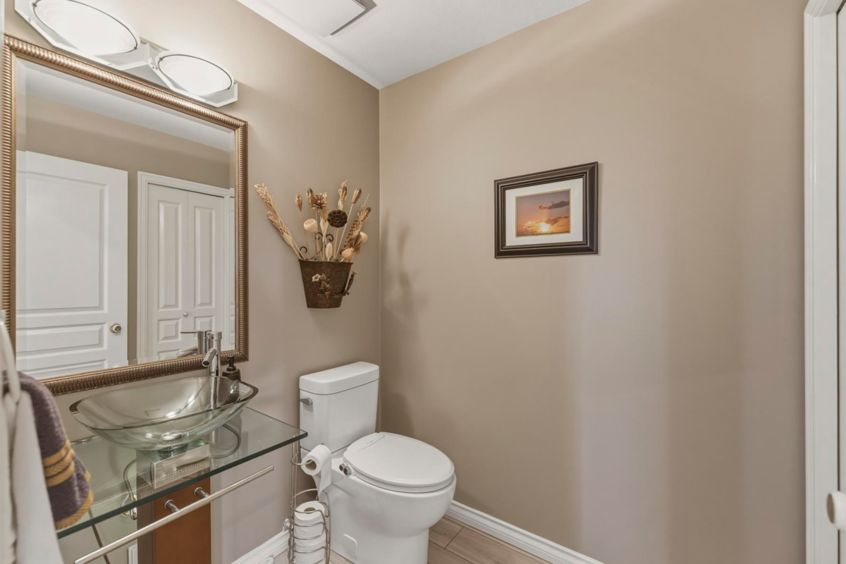 Backyard Photo of 1542 Alpine Lane, Coquitlam, BC