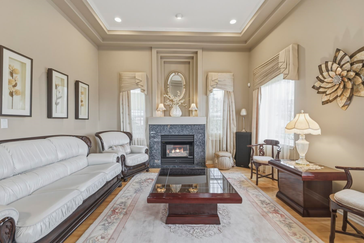 Powder Room Photo of 1542 Alpine Lane, Coquitlam, BC