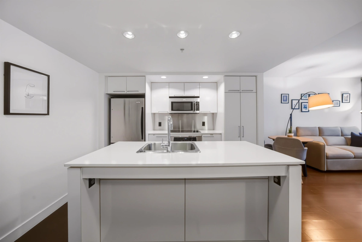 Family Room Photo of 805 1255 Seymour Street, Vancouver, BC