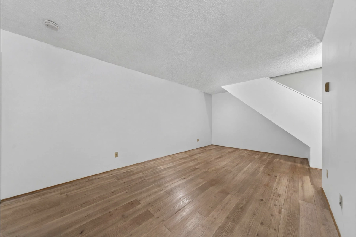 Primary Bathroom Photo of 3438 Copeland Avenue, Vancouver, BC