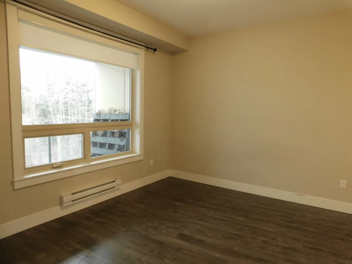 Kitchen Island Photo of 504 19228 64 Avenue, Surrey, BC