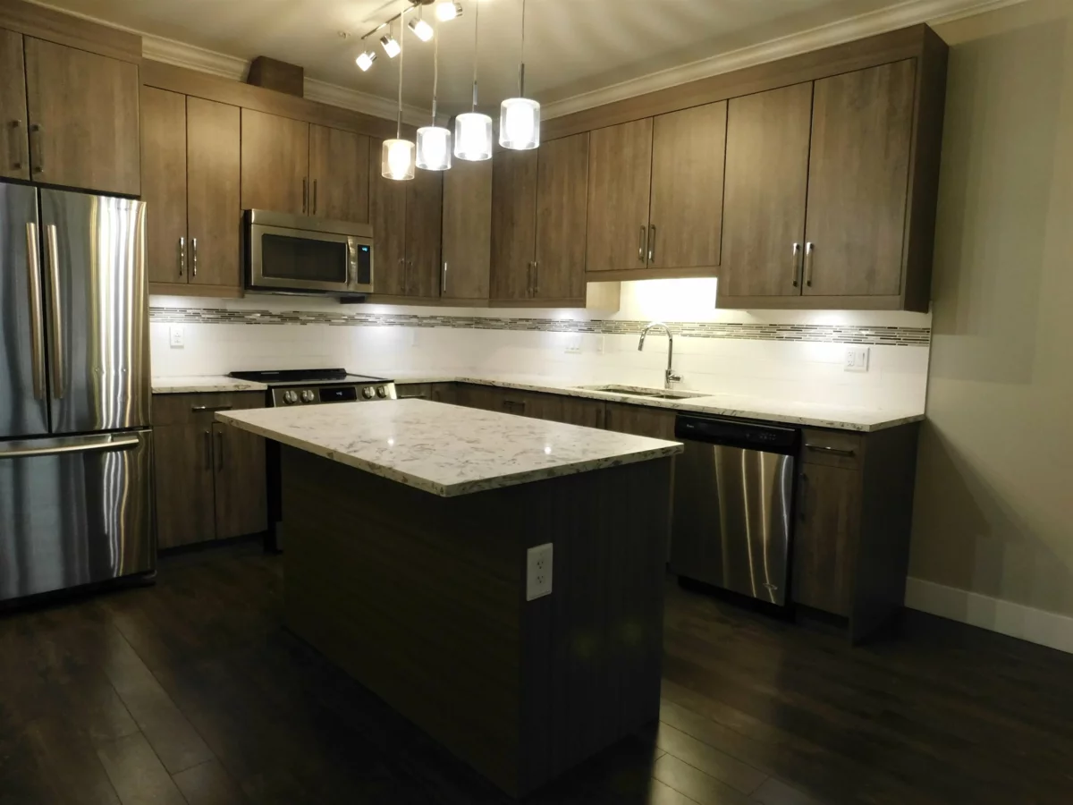 Kitchen Photo of 504 19228 64 Avenue, Surrey, BC