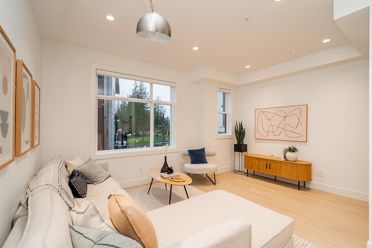 Breakfast Nook Photo of 108 5330 198 Street, Langley, BC