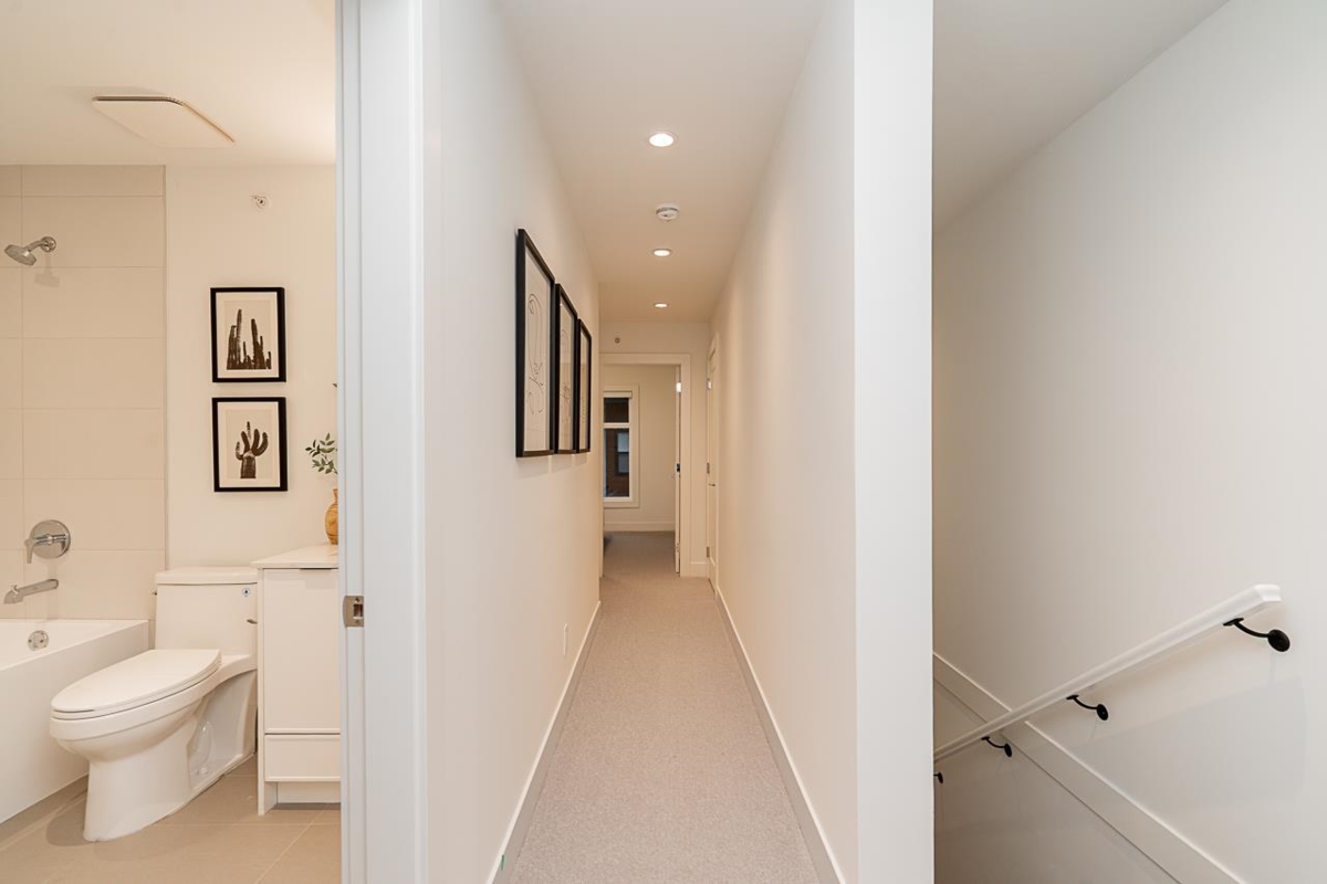 Walk-In Closet Photo of 108 5330 198 Street, Langley, BC