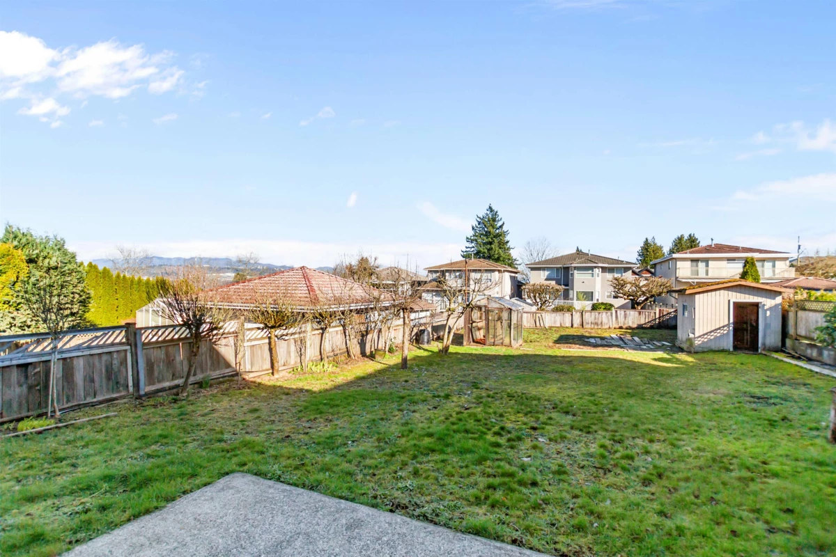 Hot Tub / Spa Photo of 6072 Selma Avenue, Burnaby, BC
