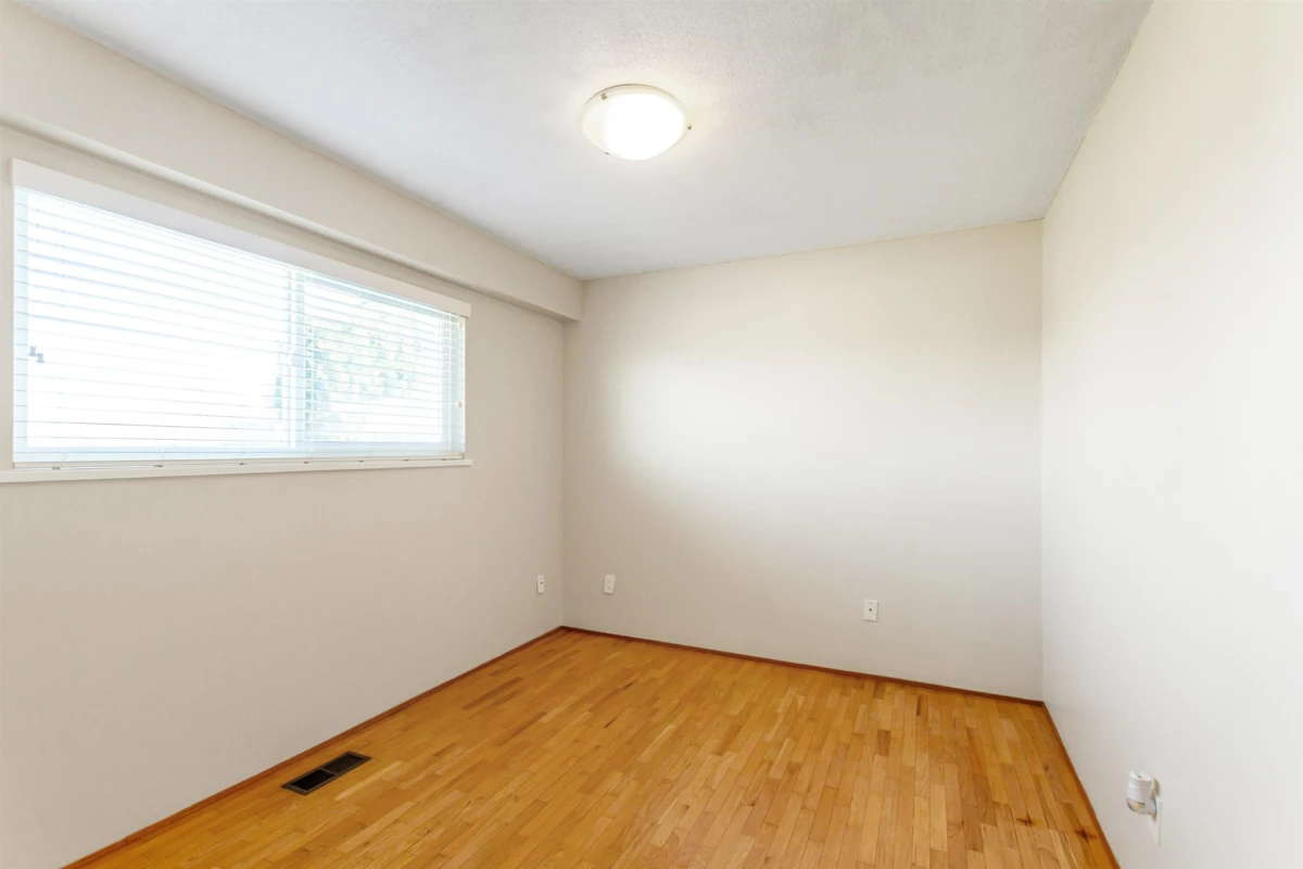 Powder Room Photo of 6072 Selma Avenue, Burnaby, BC