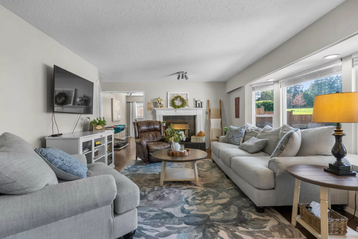 Dining Area Photo of 29390 Duncan Avenue, Abbotsford, BC
