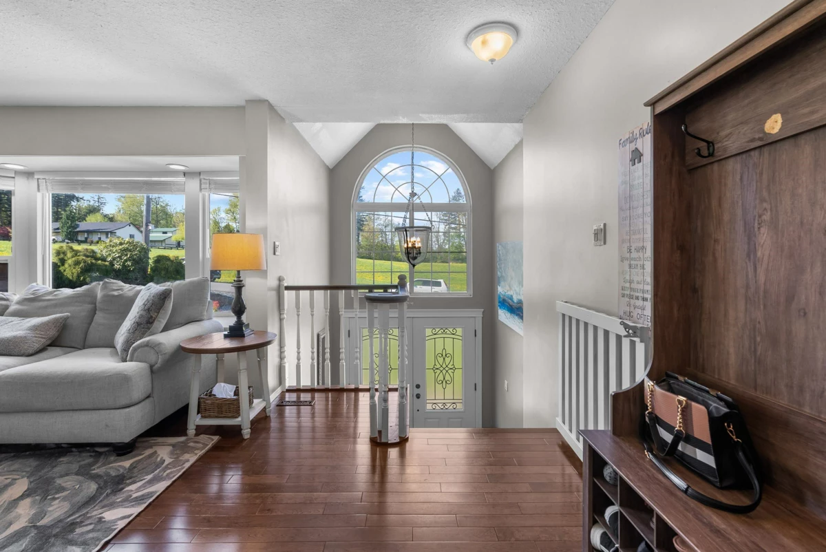 Family Room Photo of 29390 Duncan Avenue, Abbotsford, BC