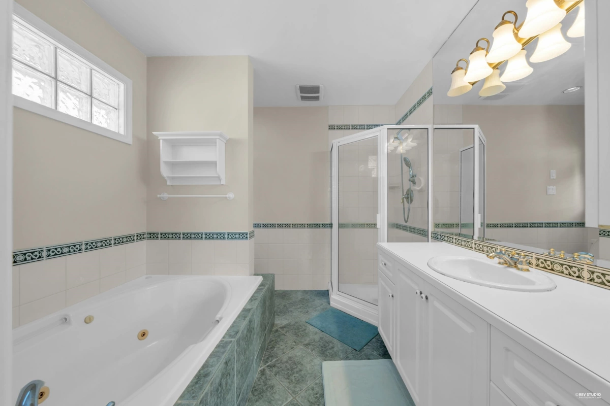 Garage Interior Photo of 9171 Pauleshin Crescent, Richmond, BC