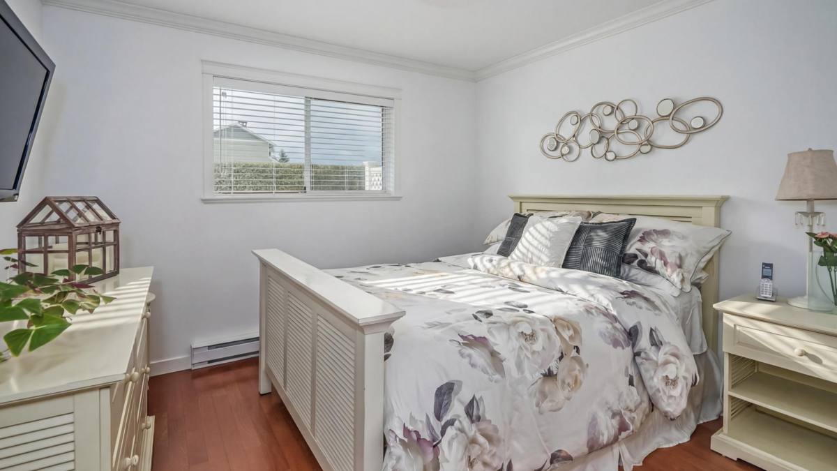 Powder Room Photo of 25 12276 189a Avenue, Pitt Meadows, BC