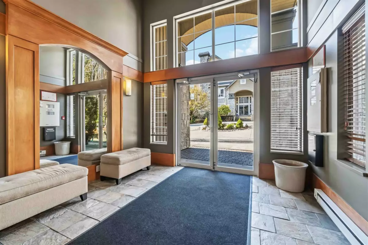 Staircase Photo of 406 1150 E 29th Street, North Vancouver, BC