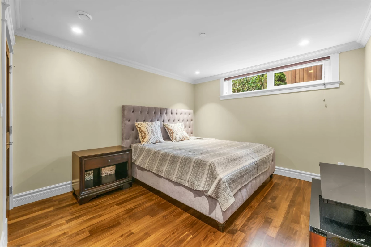 Garden / Landscaping Photo of 5990 Cartier Street, Vancouver, BC