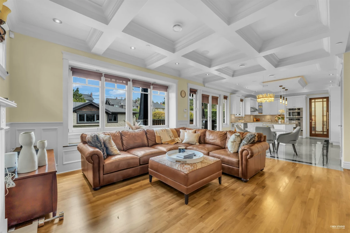 Living Room Photo of 5990 Cartier Street, Vancouver, BC