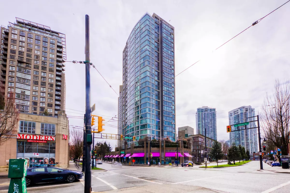 Family Room Photo of 1507 1008 Cambie Street, Vancouver, BC