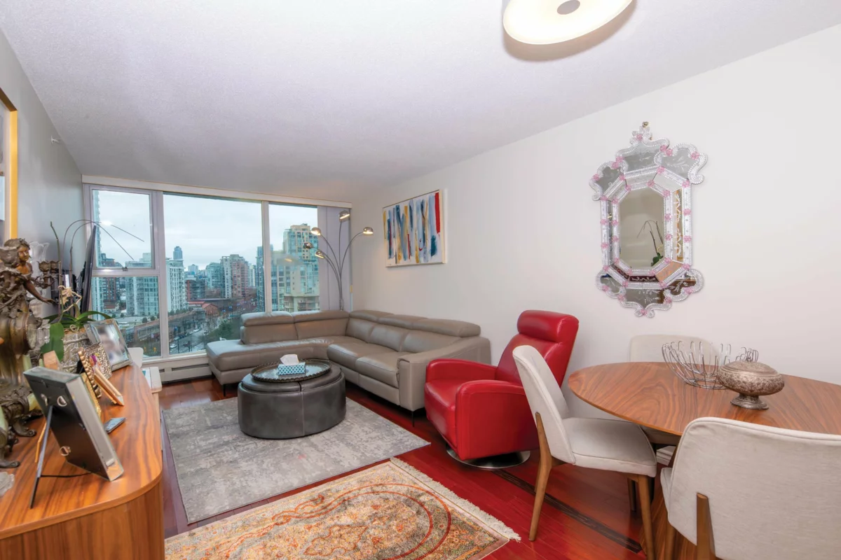 Kitchen Island Photo of 1507 1008 Cambie Street, Vancouver, BC