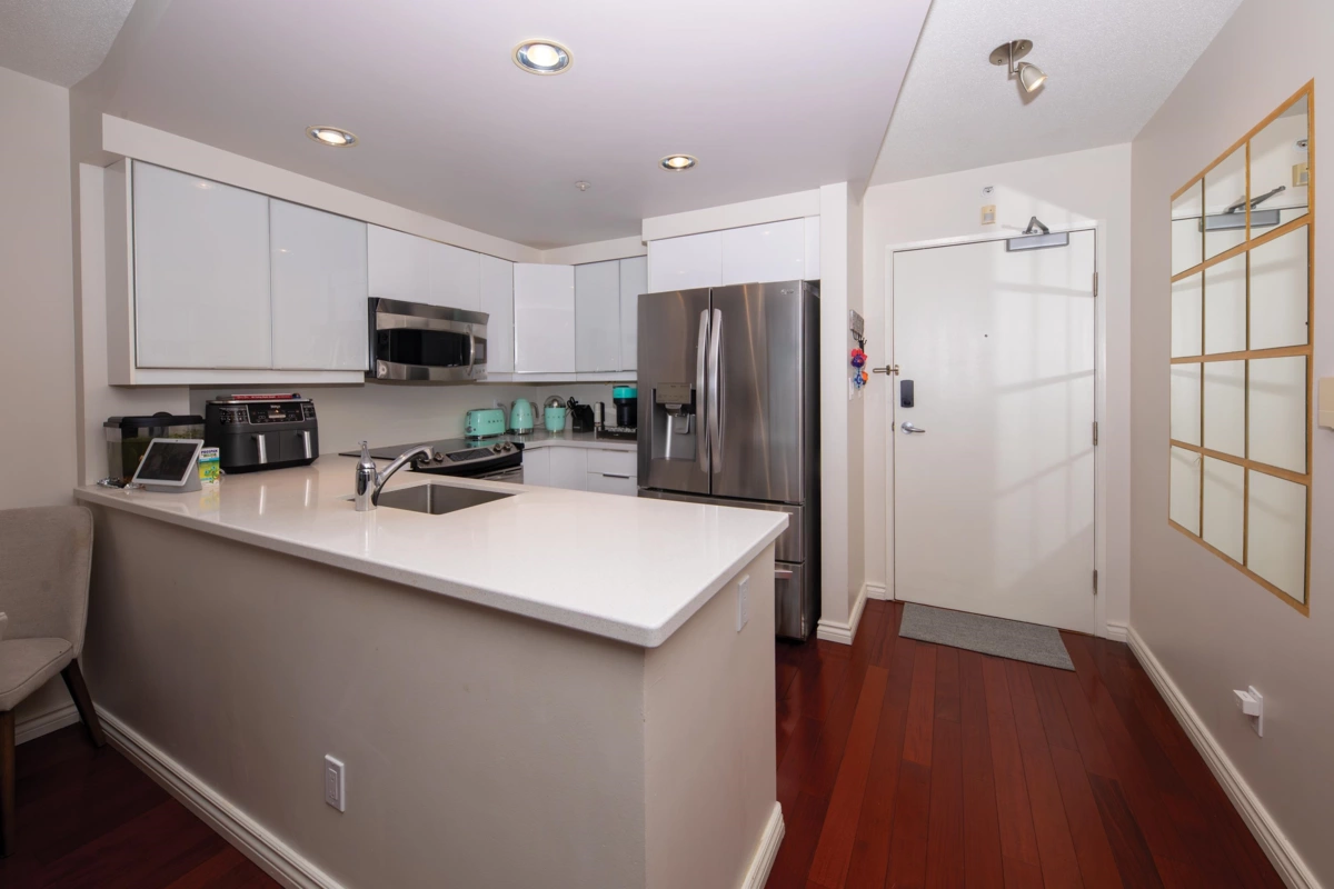 Primary Bathroom Photo of 1507 1008 Cambie Street, Vancouver, BC