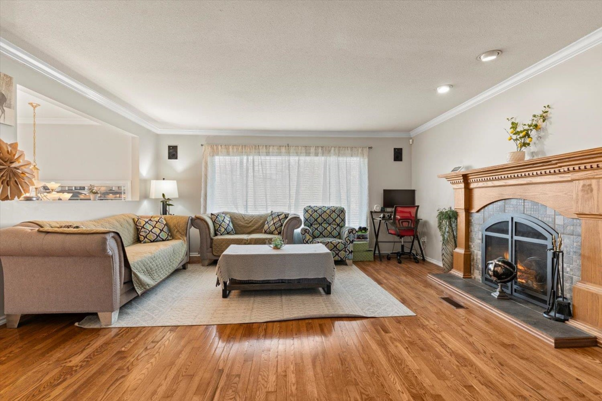 Kitchen Photo of 6611 Reid Road, Chilliwack, BC