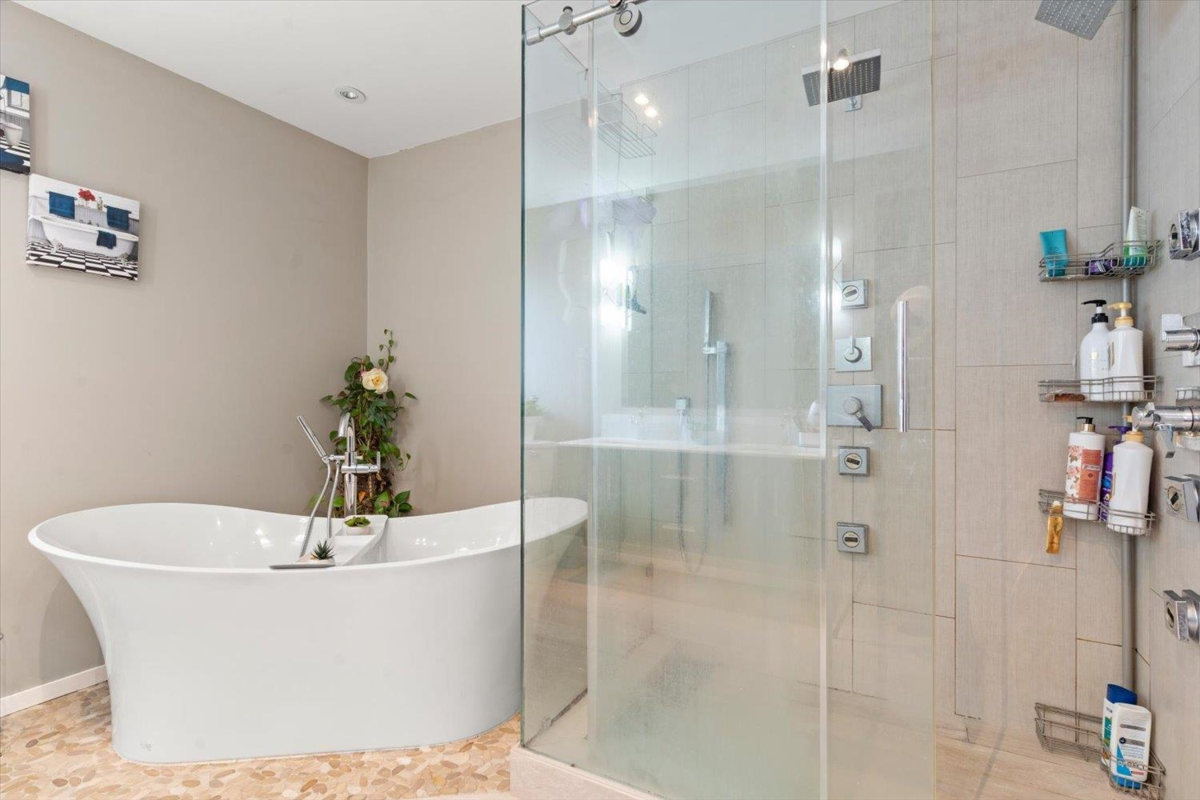 Mudroom Photo of 6611 Reid Road, Chilliwack, BC